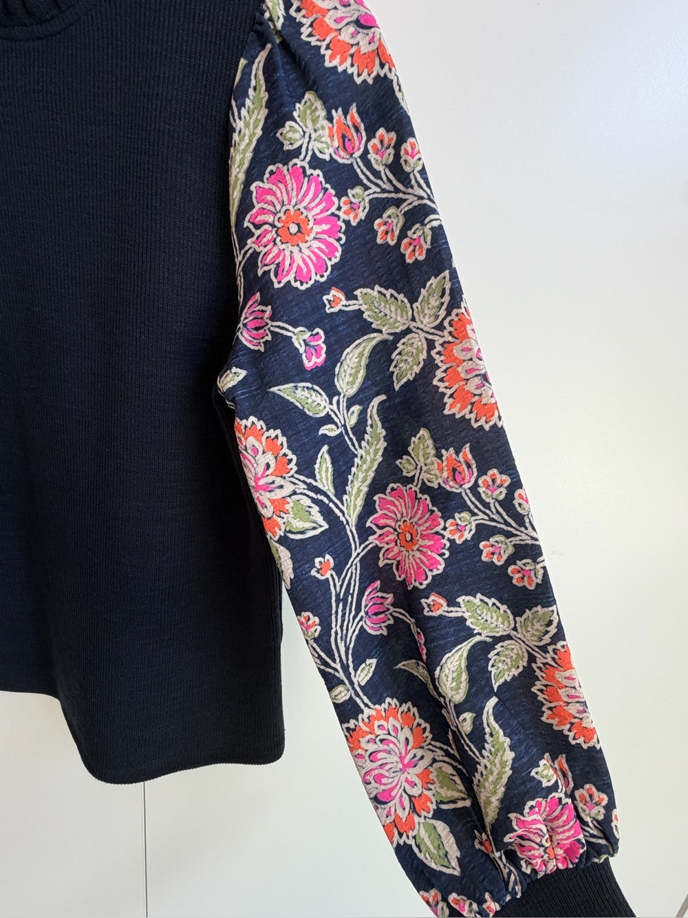 THML Sz XS Navy Floral Puff Sleeve Rib Knit Top Mock Neck Boho Cottagecore - Picture 5 of 11